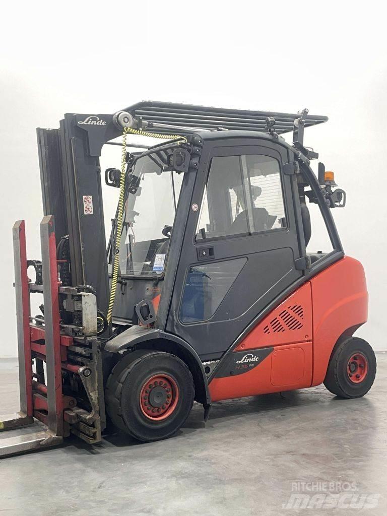 Linde H35D-02-393 Diesel Forklifts