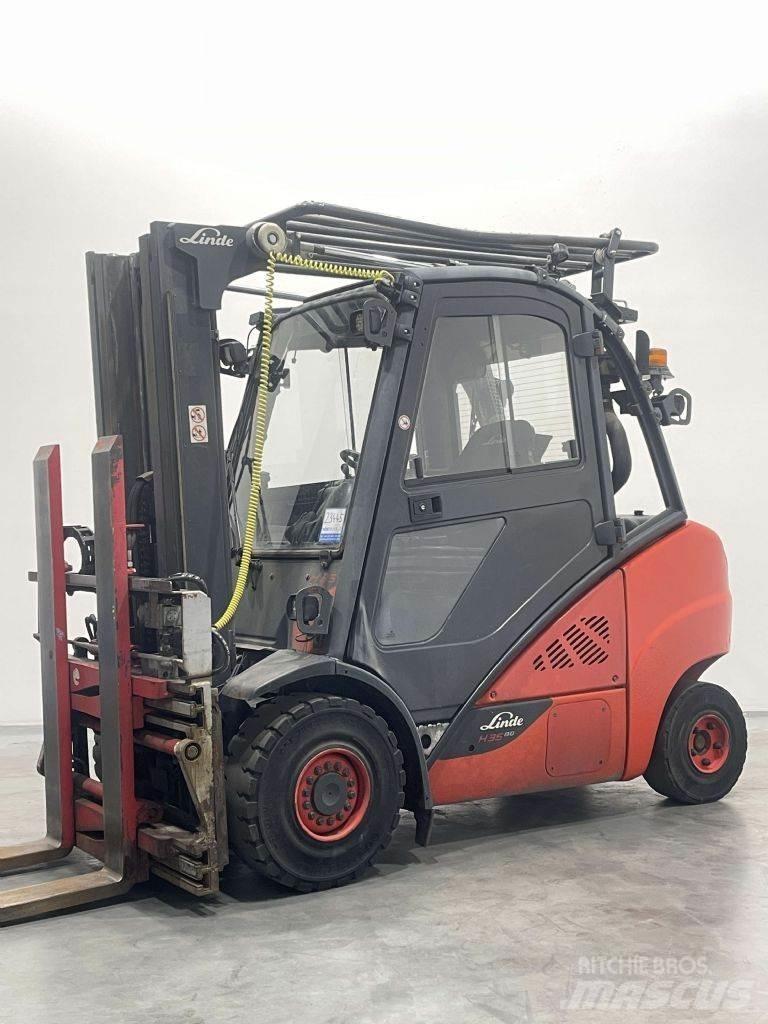 Linde H35D-02-393 Diesel Forklifts