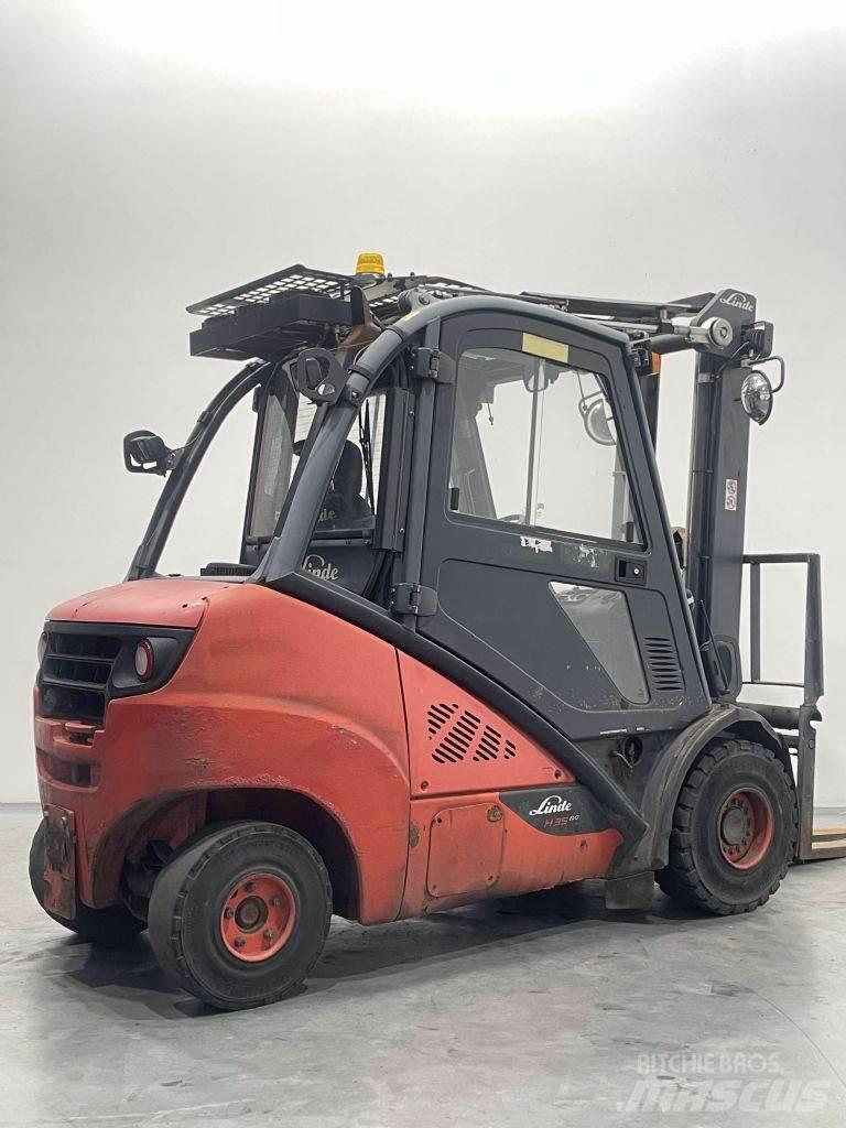 Linde H35D-02-393 Diesel Forklifts