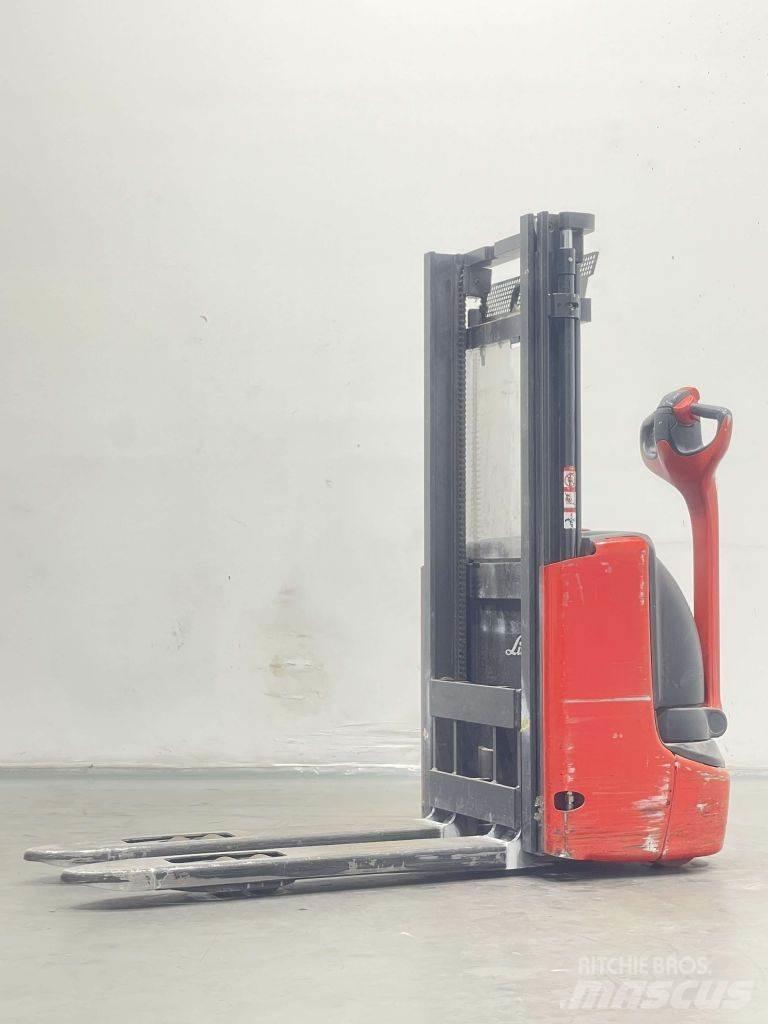 Linde L10B-1172 Pedestrian stacker