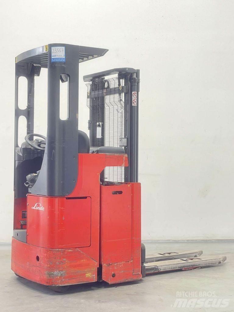 Linde L12R-139 Self Propelled Stackers