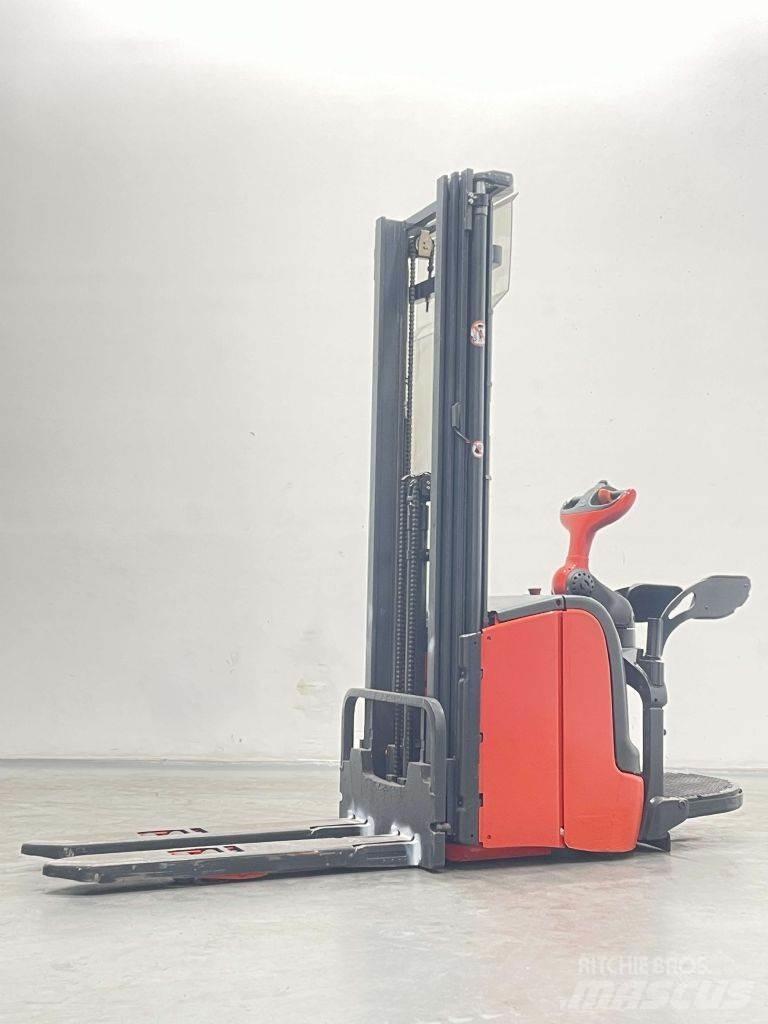 Linde L14AP-372 Pedestrian stacker