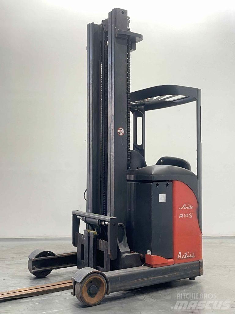 Linde R14-115 Reach trucks