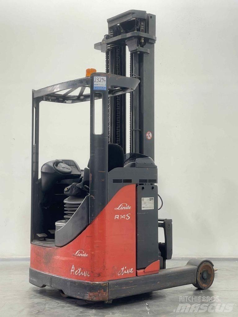 Linde R14-115 Reach trucks