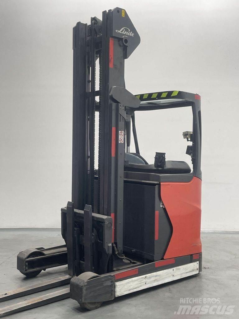 Linde R16-01-1120 Reach trucks