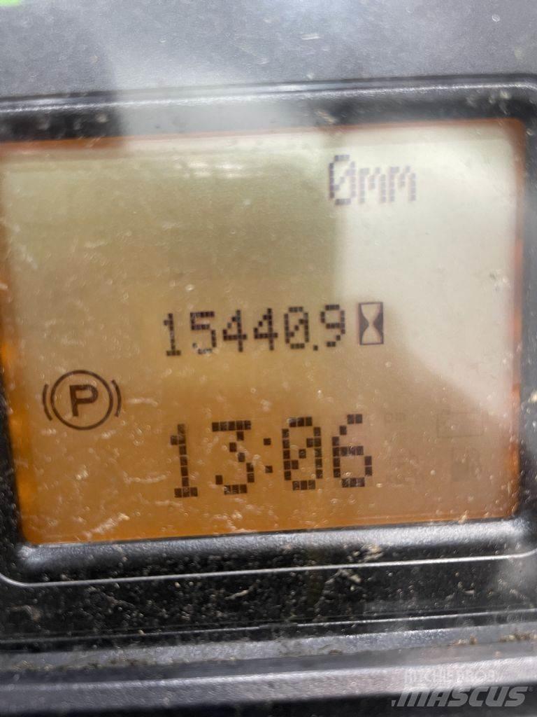 Linde R20-01-1120 Reach trucks