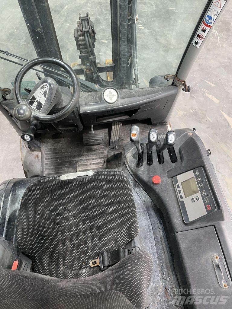 Still RX60-25 Electric Forklifts