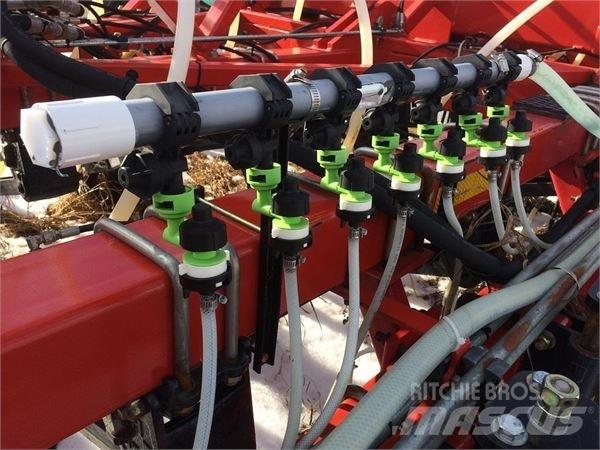 Bourgault 3310 Farm Drills