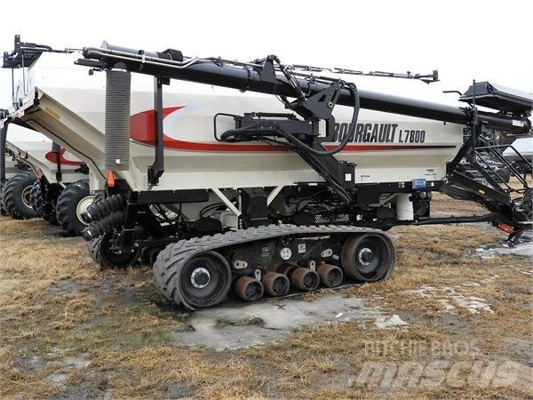 Bourgault L7800 Drills