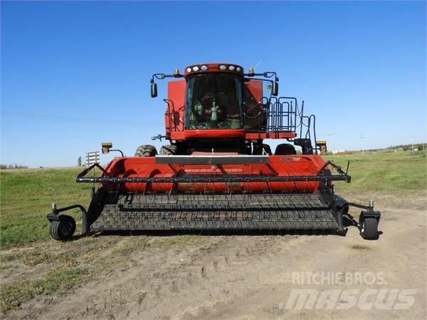Case IH 8230 Combine Harvesters