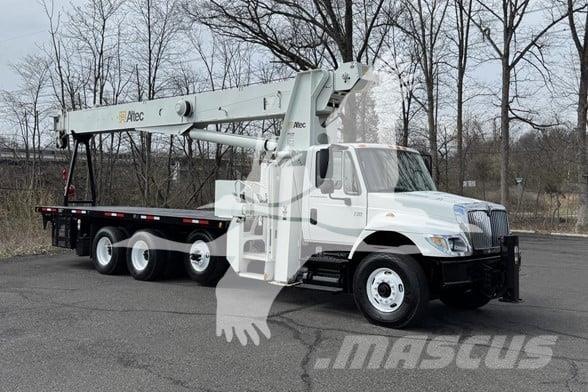 Altec AC26-103B Boom / Crane / Bucket Trucks