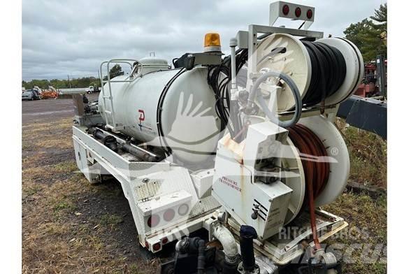  KEITH HUBER J12 Tanker Trailers