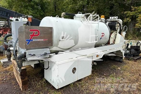  KEITH HUBER J12 Tanker Trailers