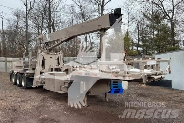 National 800 Knuckleboom cranes