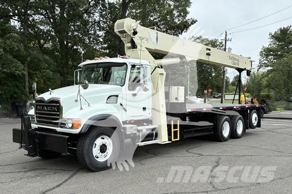 National 900A Boom / Crane / Bucket Trucks