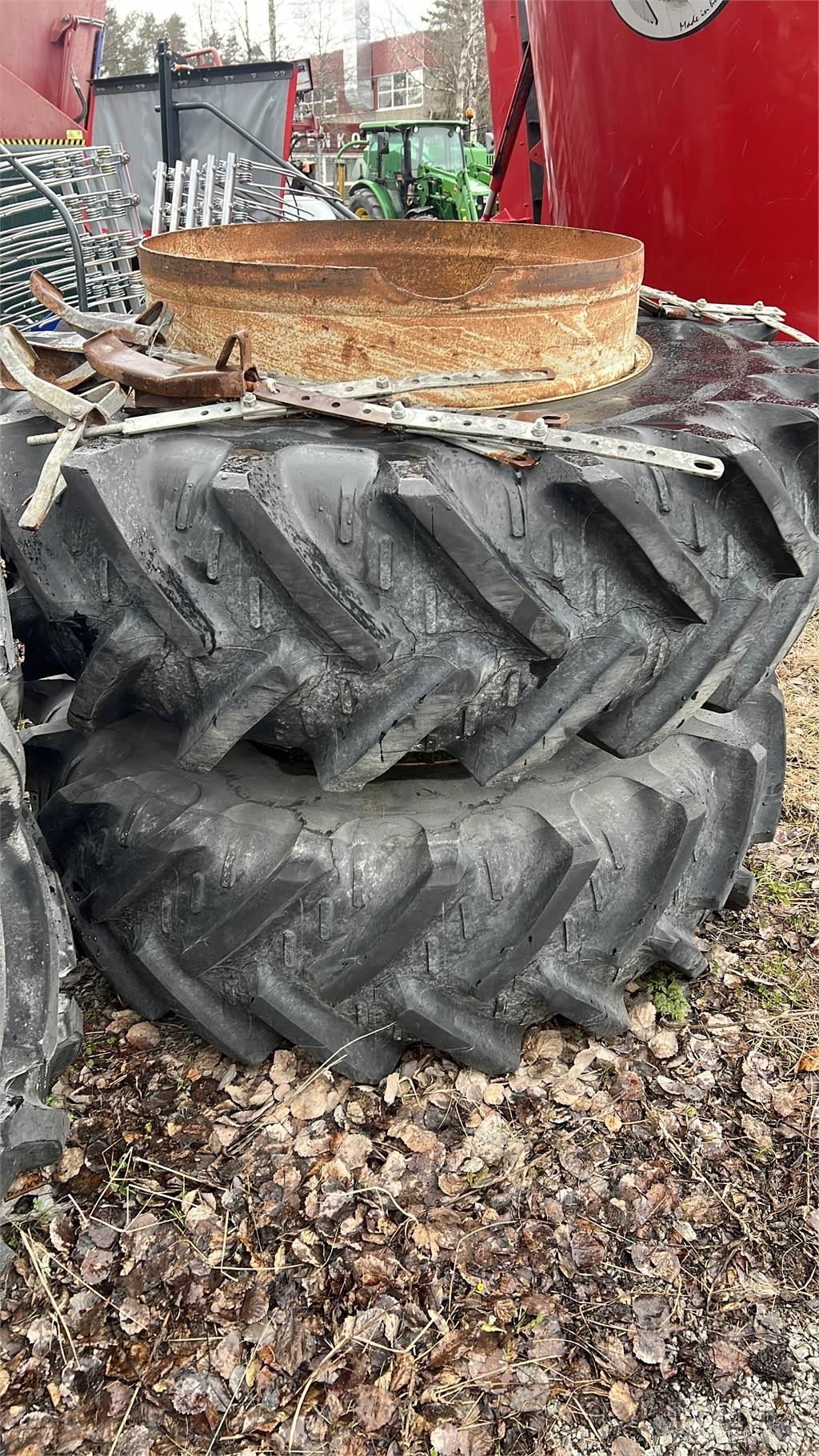  20.8R 38 Tires, wheels and rims