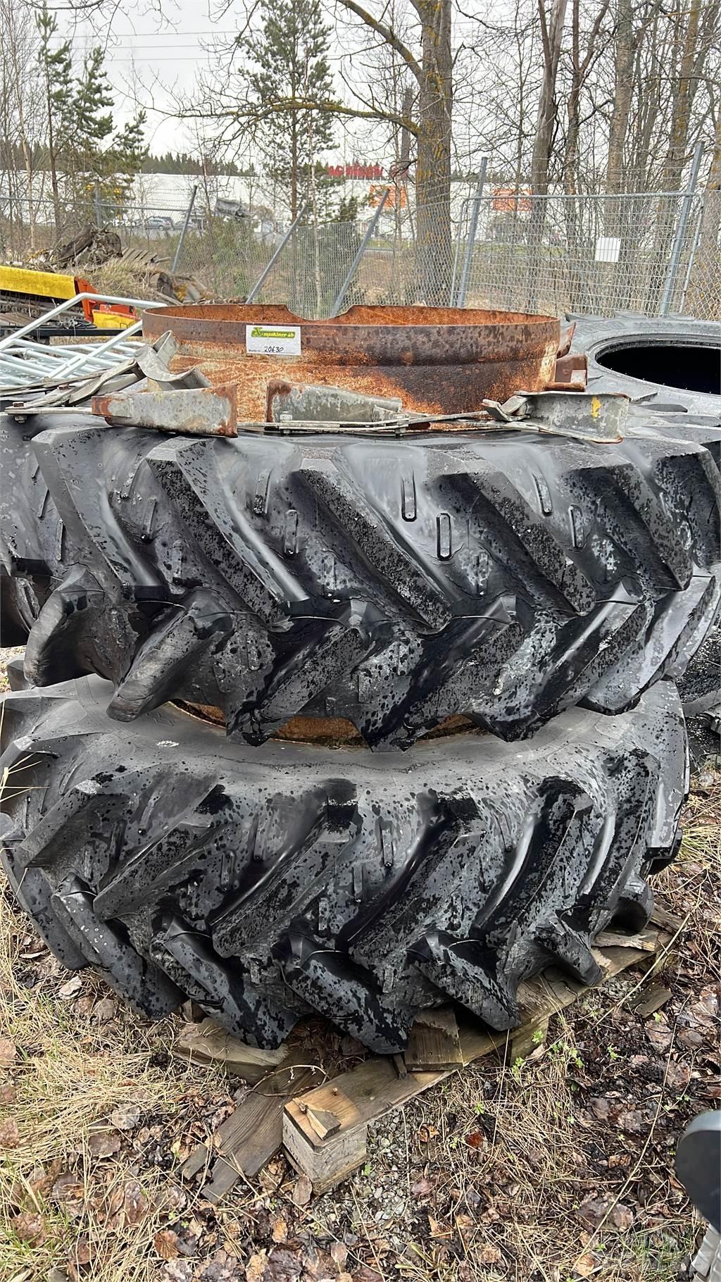  20.8R 38 Tires, wheels and rims