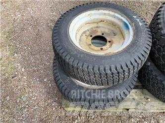  27X8.50-15 Tires, wheels and rims