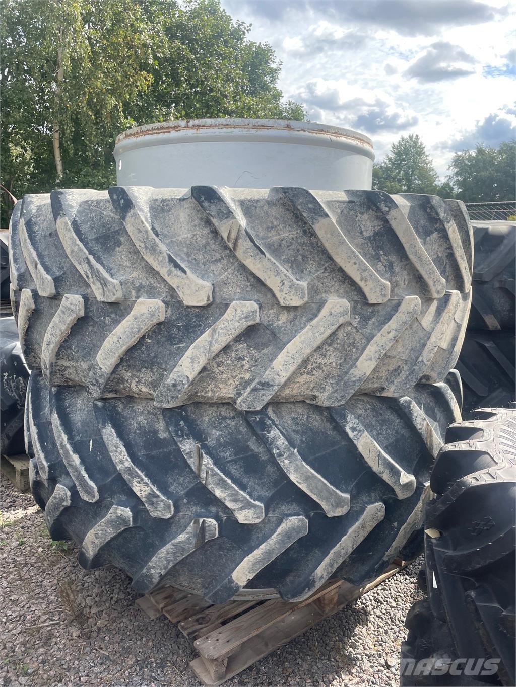 650/65X38 DUBBELMONTAGE Tires, wheels and rims