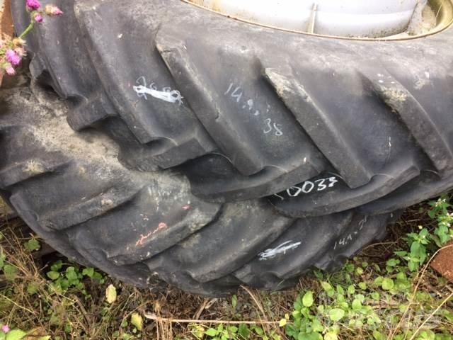 Alliance 14.9x38 Tires, wheels and rims