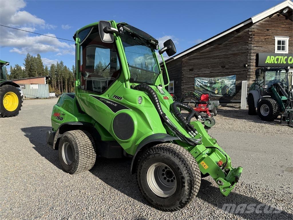 Avant 760i Skid Steer Loaders