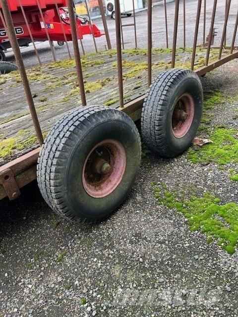  BALVAGN Bale Trailers