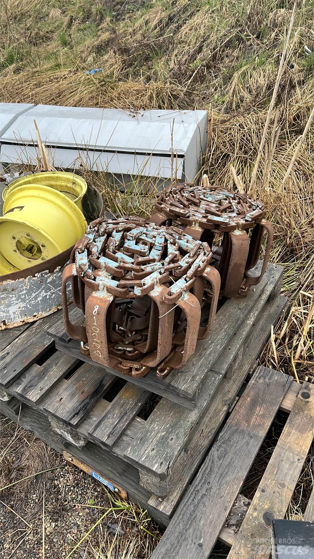 Bobcat bandsats Tires, wheels and rims