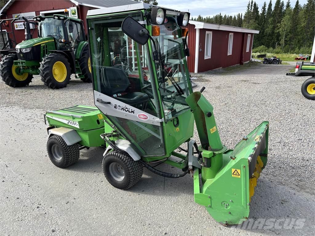 Egholm 2100 med Redskap Utility Machines