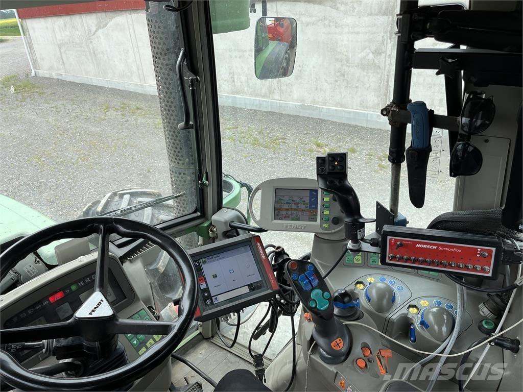 Fendt 820 TRAKTOR Tractors