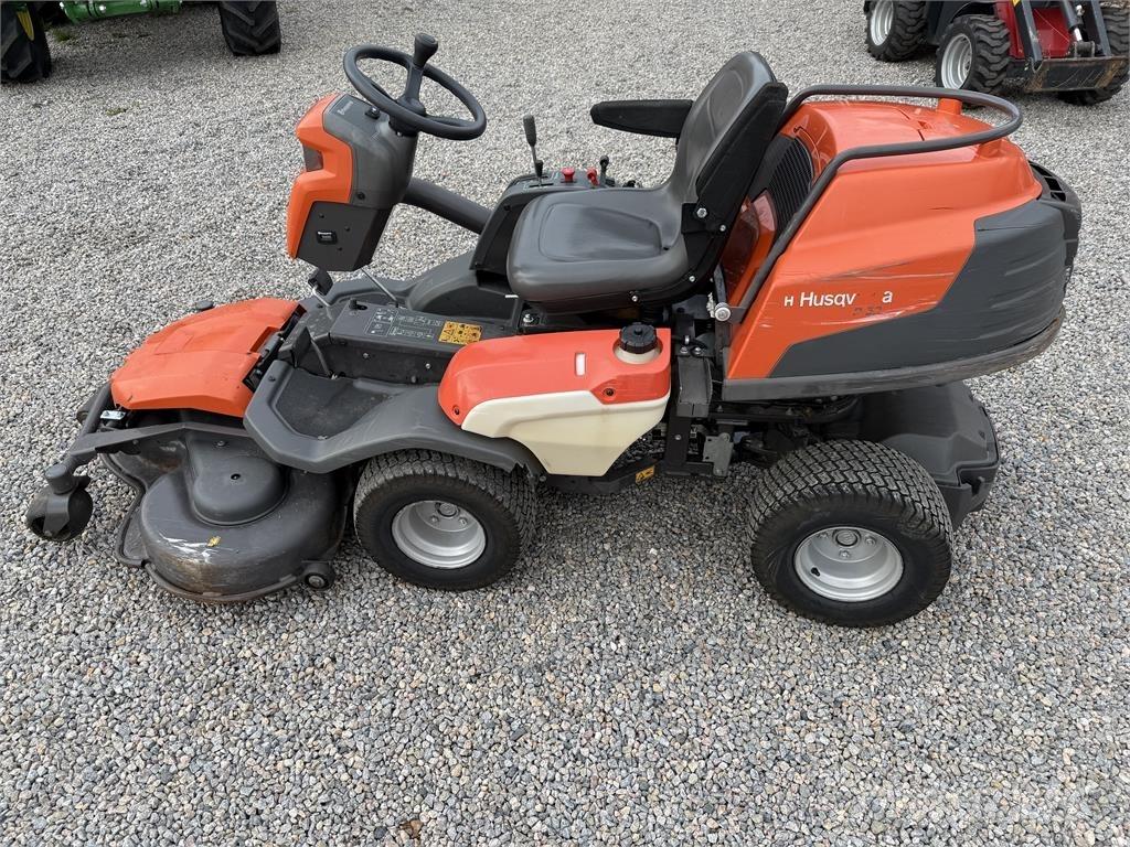 Husqvarna P524 Riding mowers