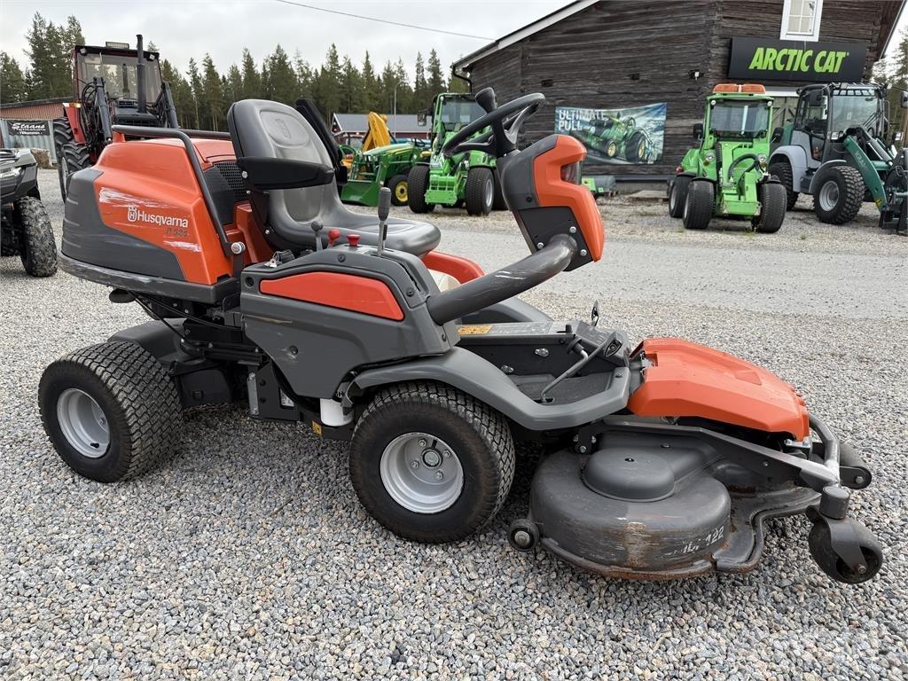 Husqvarna P524 Riding mowers