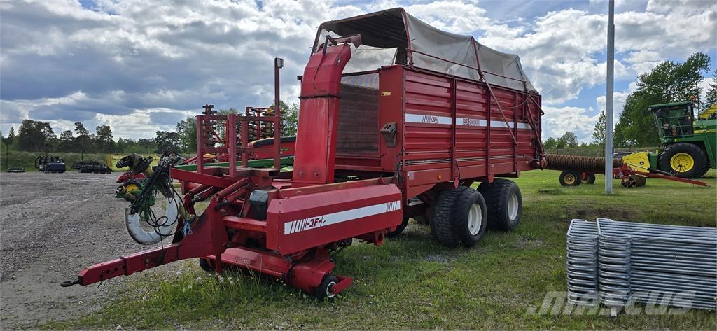 JF 3500 HACKVAGN Speciality Trailers