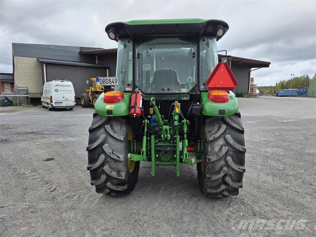 John Deere 5075E Tractors