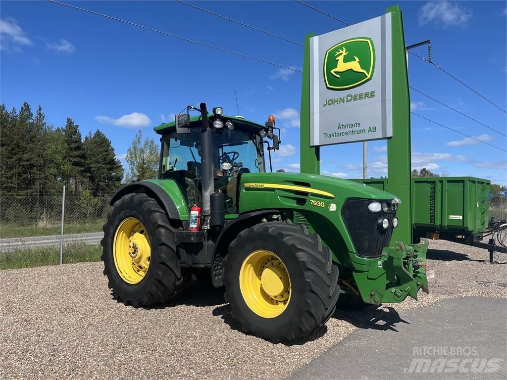 John Deere 7930 Tractors