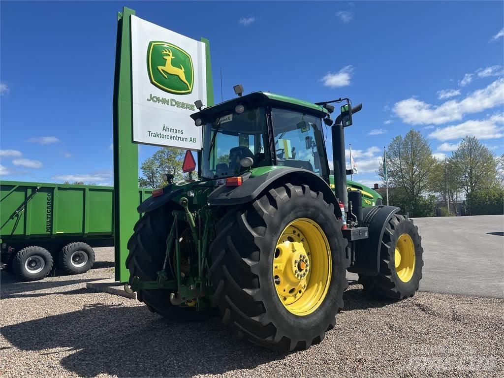 John Deere 7930 Tractors