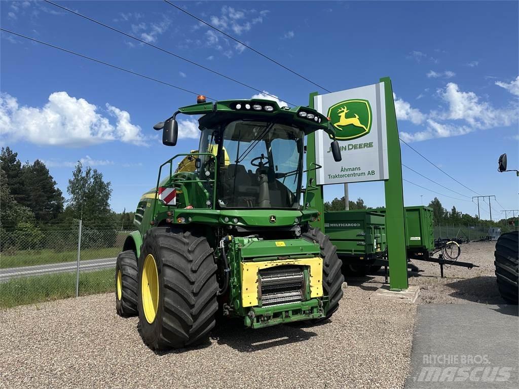 John Deere 8600 Foragers