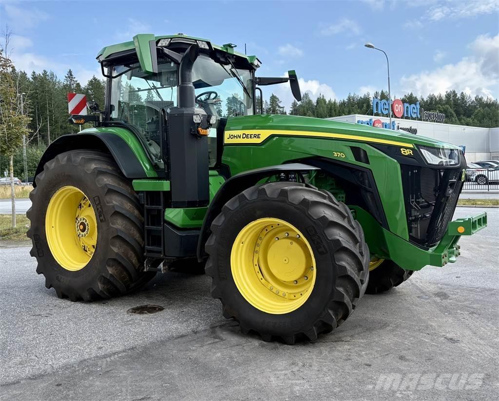 John Deere 8R 370 Tractors