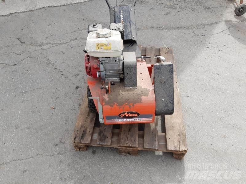  KANTSKÄRARE ARIENS Power Harrows And Rototillers