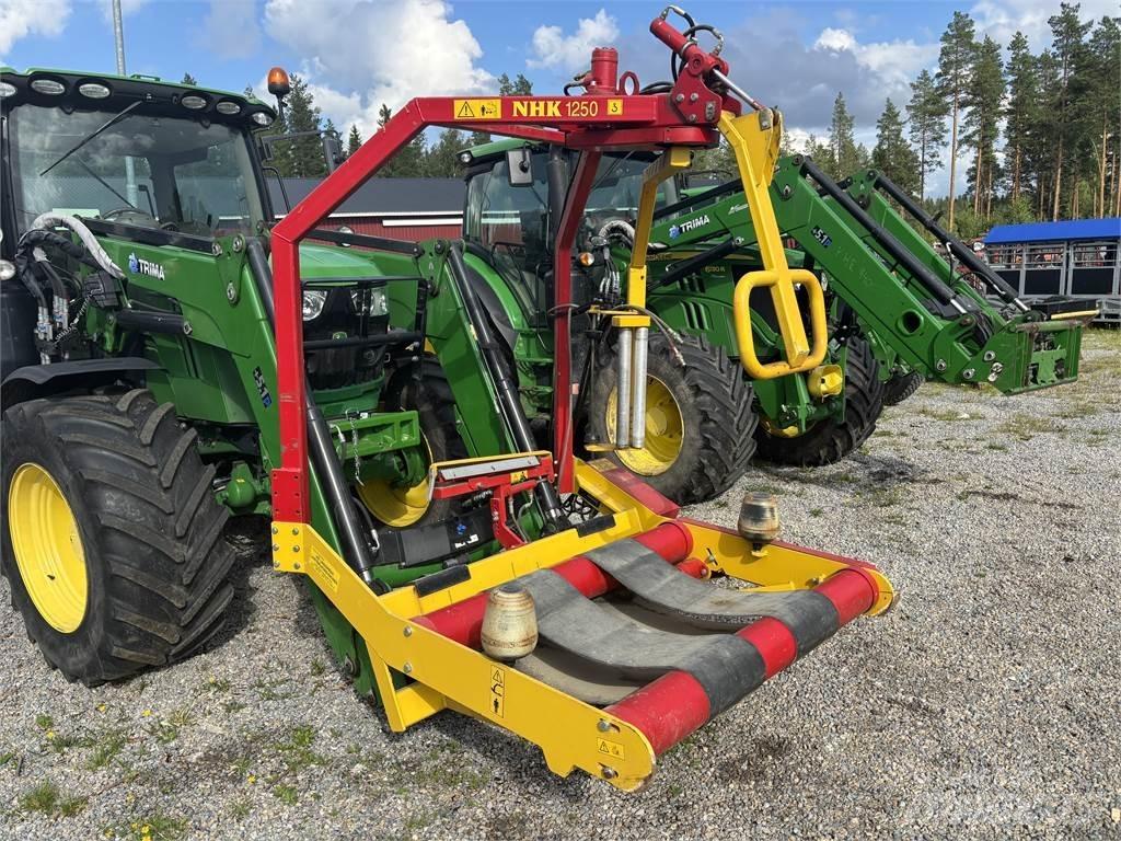 NHK 1250 med SMS fäste Other Forage Equipment