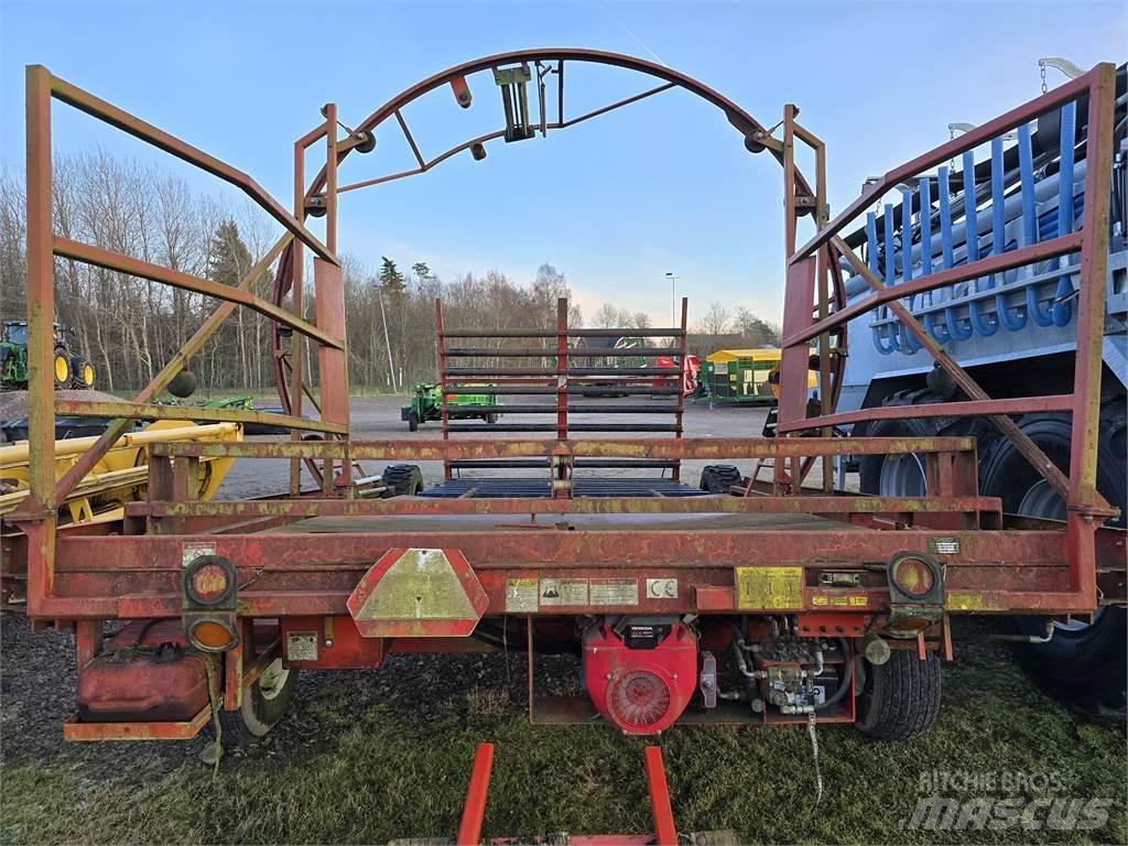 Reeves INPLASTARE Bale Wrappers