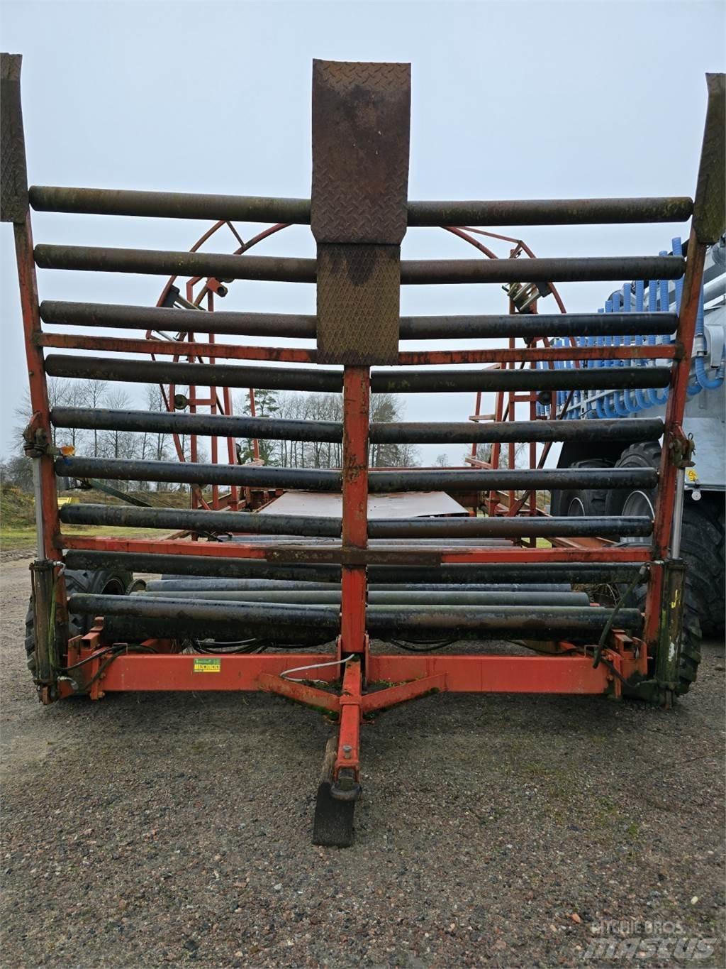 Reeves INPLASTARE Bale Wrappers