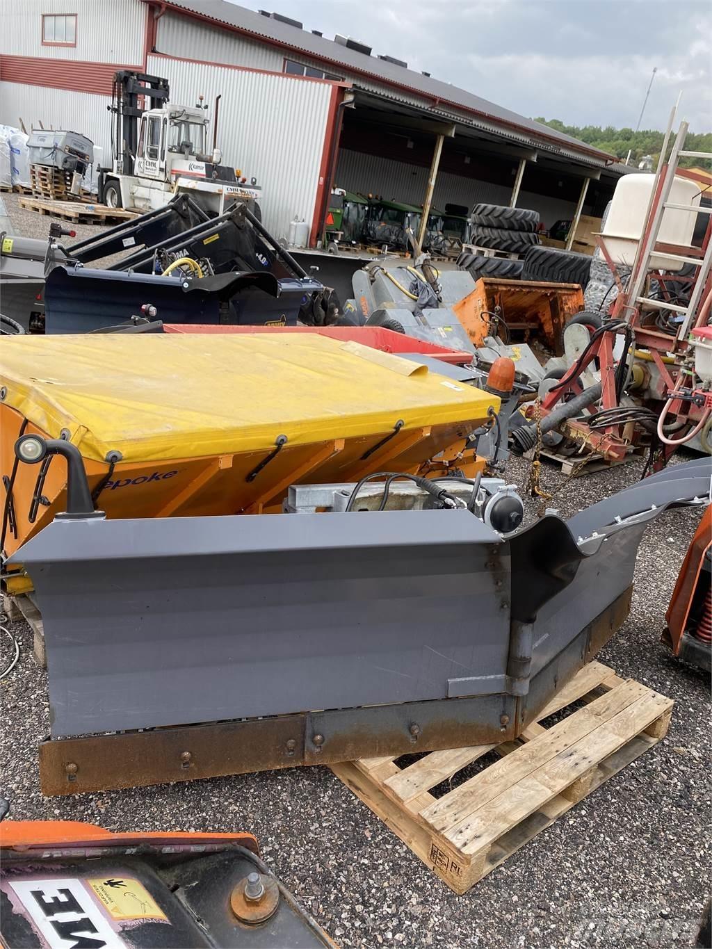 Siringe 280 VIKPLOG Snow Blades And Plows