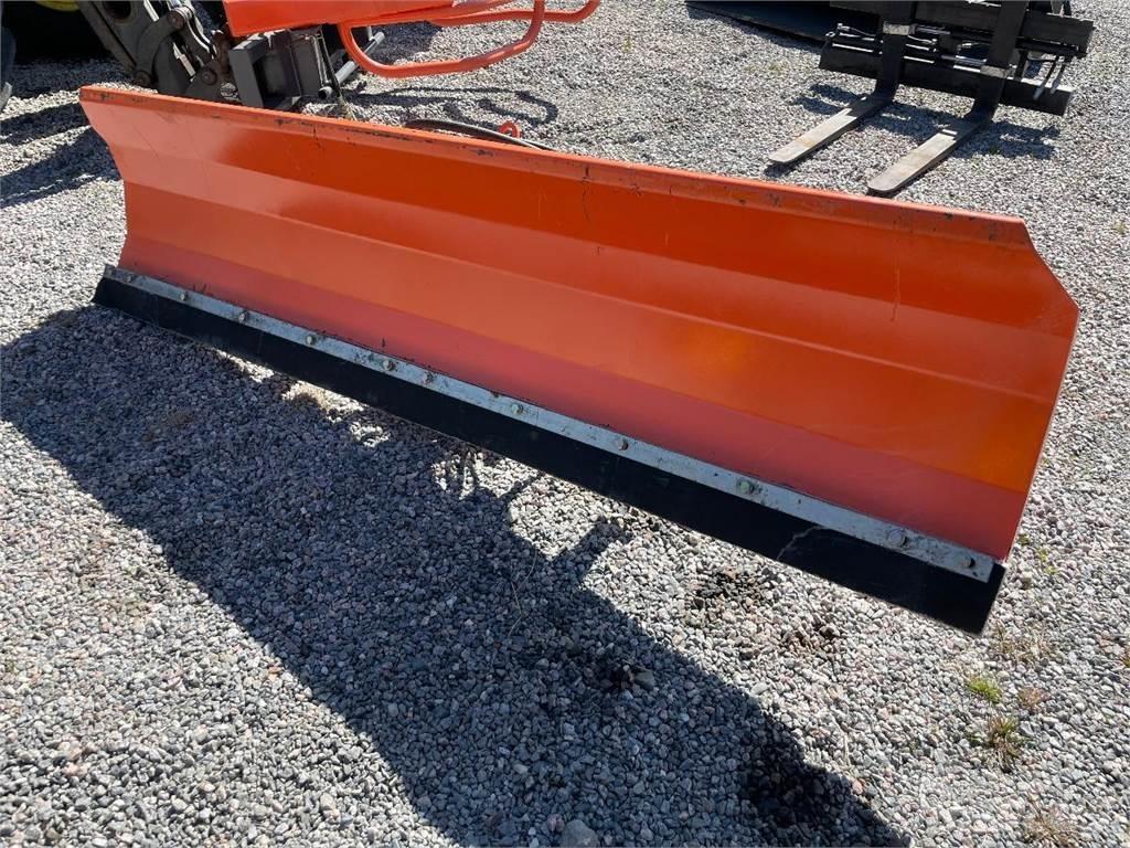 Tarmo PL2500 Snow Blades And Plows