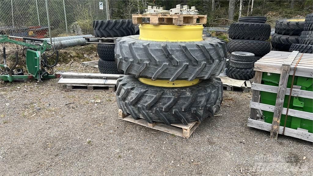 Trelleborg 520/85R42 Tires, wheels and rims