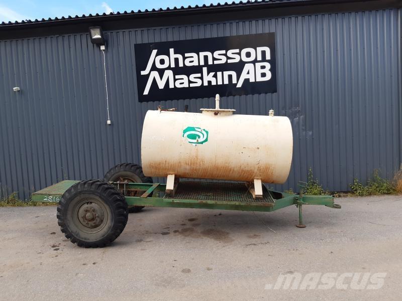  VAGN 1-AXLAD MED TANK Utility Trailers