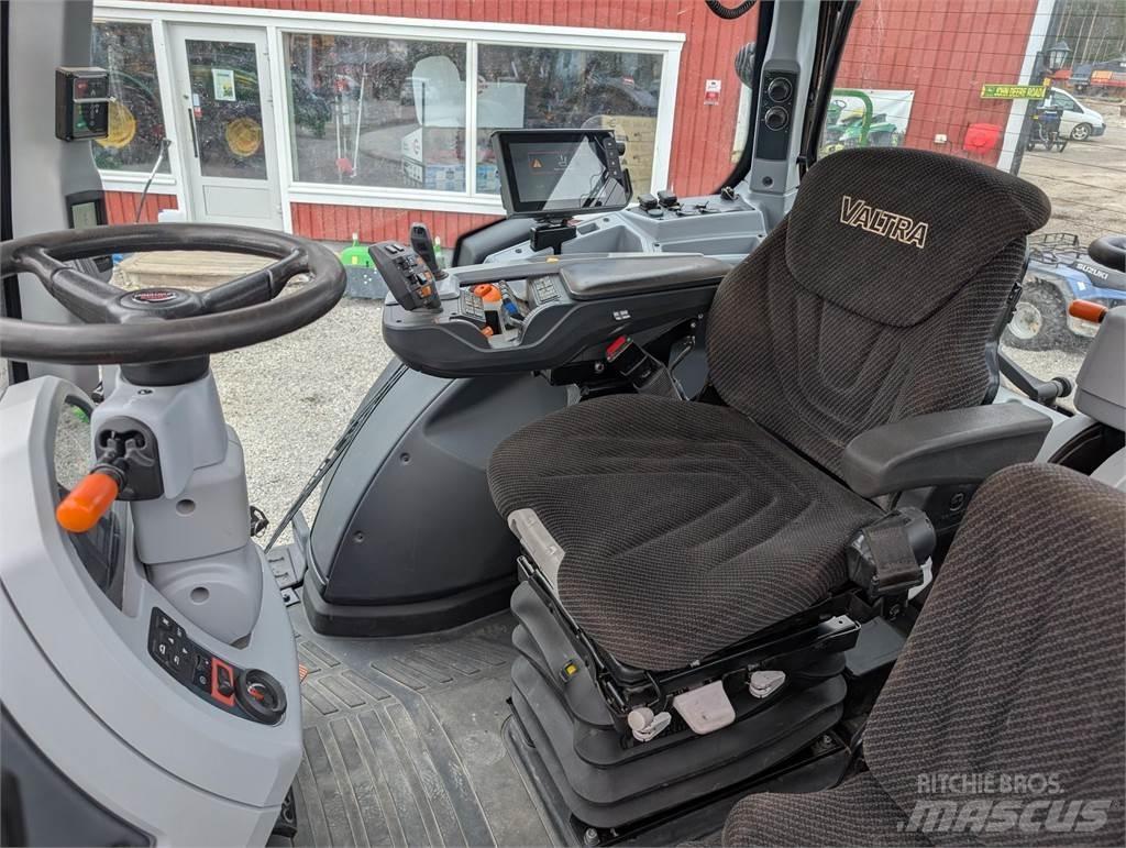 Valtra N154E Twintrac Tractors