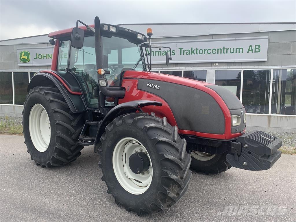 Valtra T151 Tractors