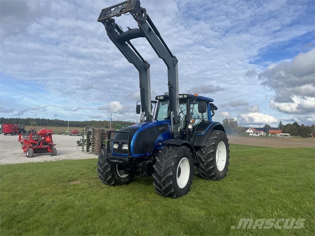 Valtra T151 E Tractors