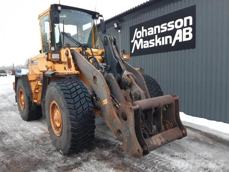 Volvo L90C Wheel Loaders