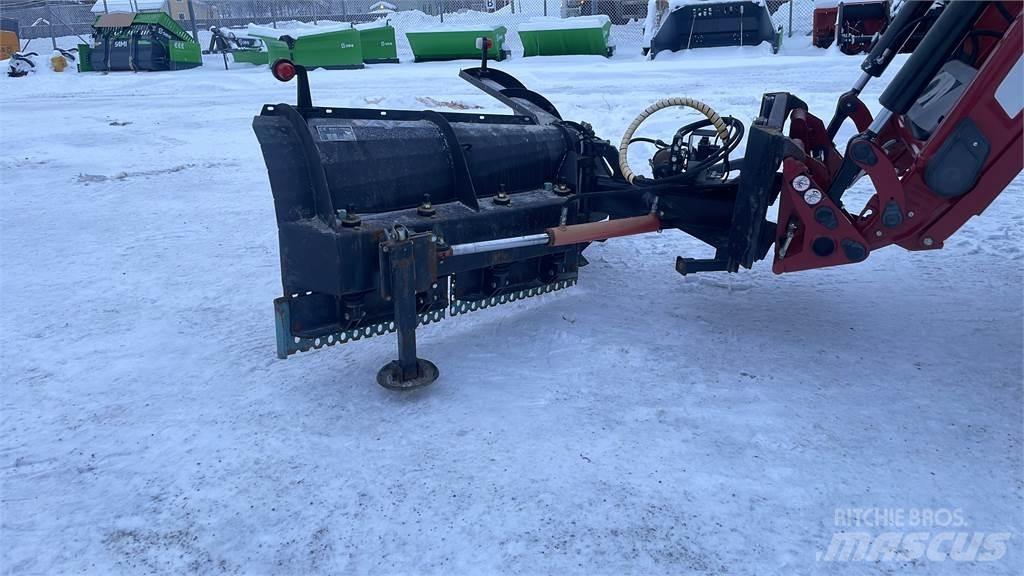 XYZ Vikplog 2800 Snow Blades And Plows